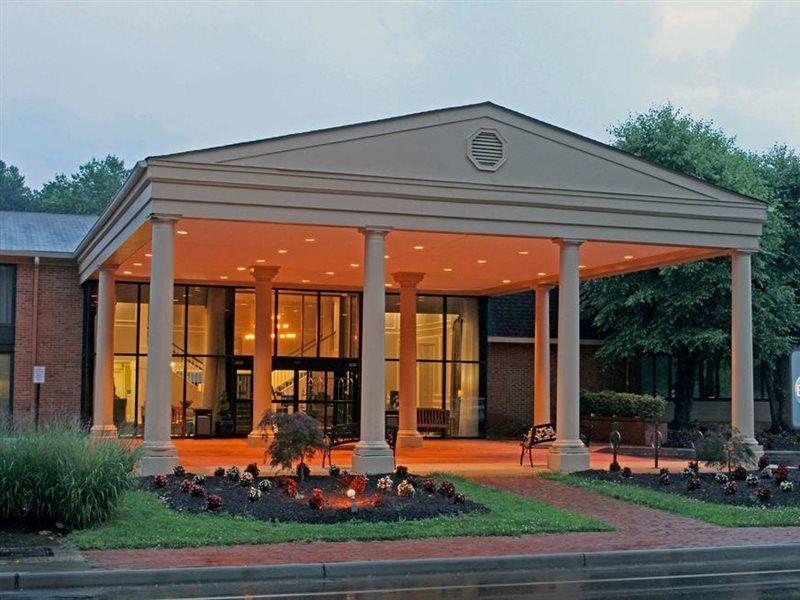 Best Western Williamsburg Historic District Bagian luar foto