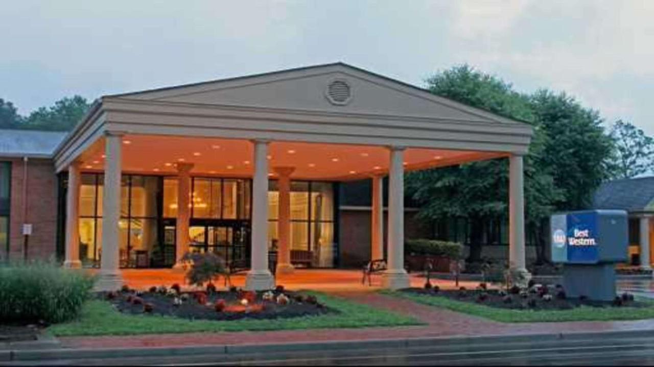 Best Western Williamsburg Historic District Bagian luar foto
