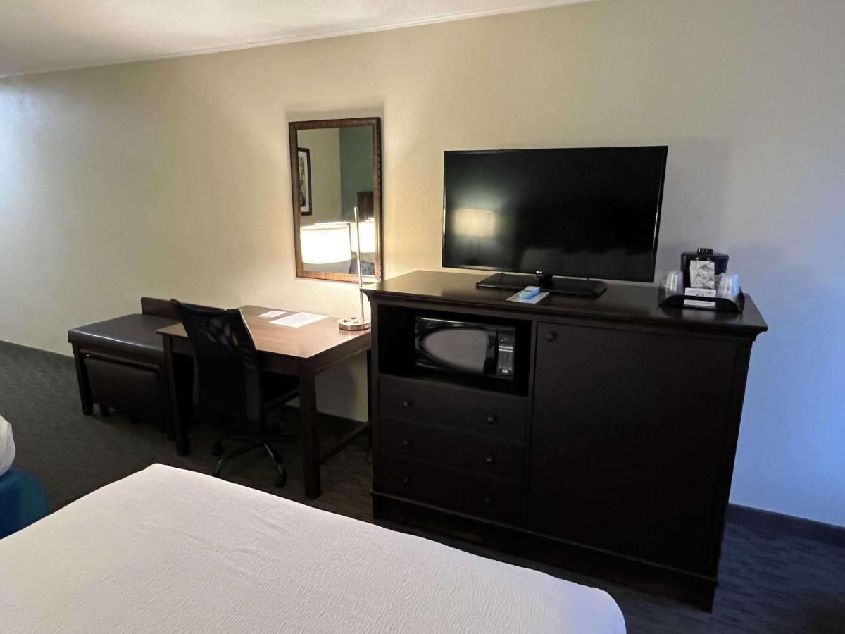 Best Western Williamsburg Historic District Bagian luar foto
