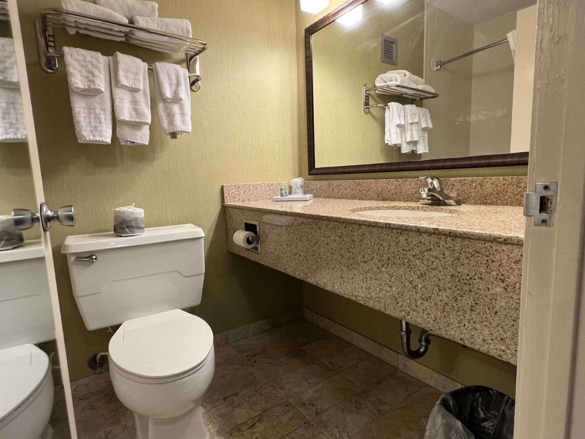 Best Western Williamsburg Historic District Bagian luar foto