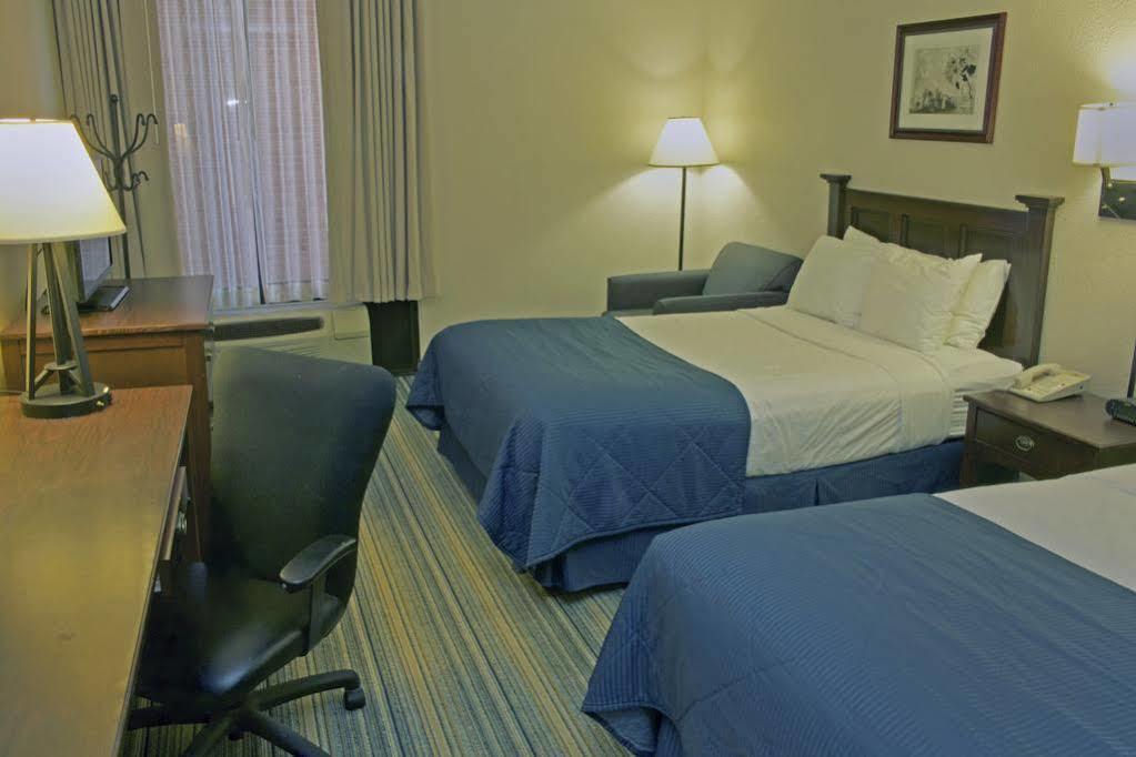 Best Western Williamsburg Historic District Bagian luar foto